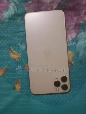 Apple iPhone 11 Pro Max (Used)