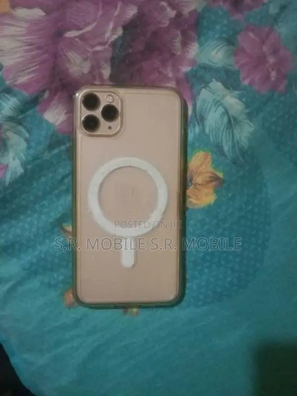 Apple iPhone 11 Pro Max (Used)