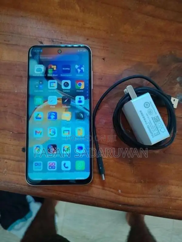 ZTE nubia V70 Design 8GB (Used)