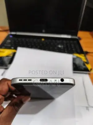 Infinix Hot 60 Pro 8GB 256GB (Used)
