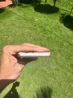 Apple iPhone 6S (Used)