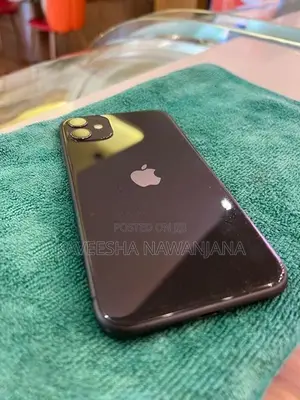 Apple iPhone 11 (Used)