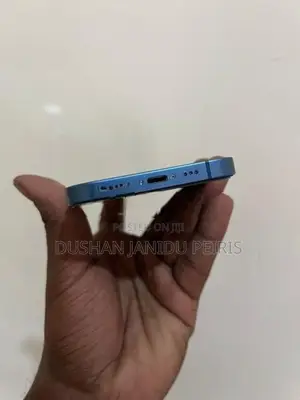Apple iPhone 13 (Used)