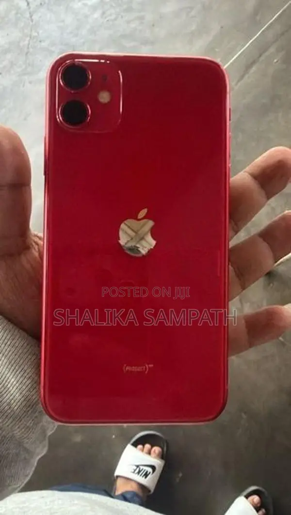 Apple iPhone 11 (Used)