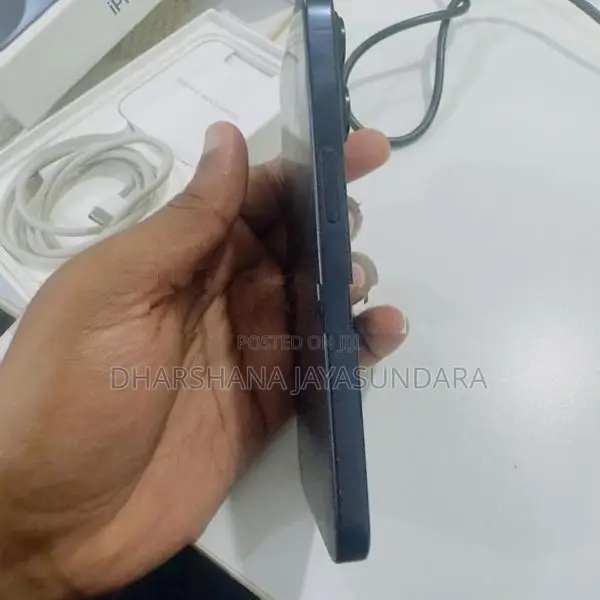 Apple iPhone 15 Pro (Used)