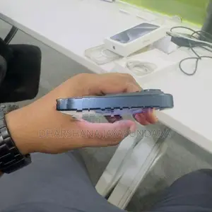 Apple iPhone 15 Pro (Used)