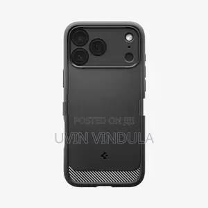 Spigen Rugged Armor MagFit - iPhone 17 Pro Max