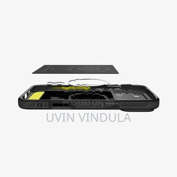Spigen Rugged Armor MagFit - iPhone 17 Pro Max