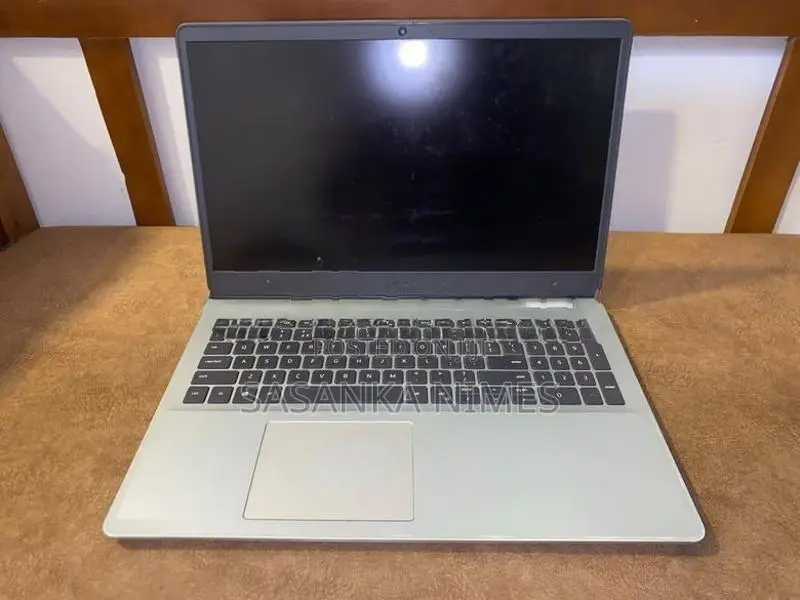 Dell Inspiron 15 3501 - Core i3 11th Gen 8GB 128GB SSD + 1TB