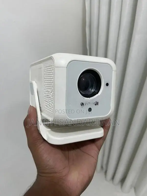 Hy 310x Projecter