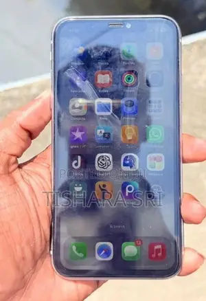Apple iPhone 11 (Used)