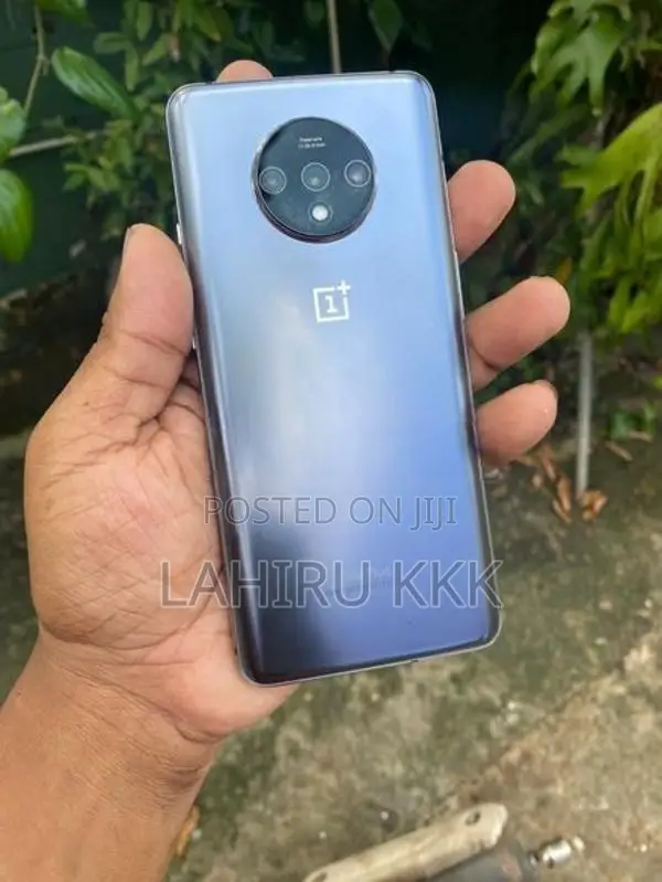 OnePlus 7T (Used)