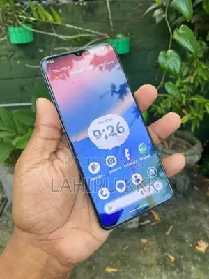 OnePlus 7T (Used)