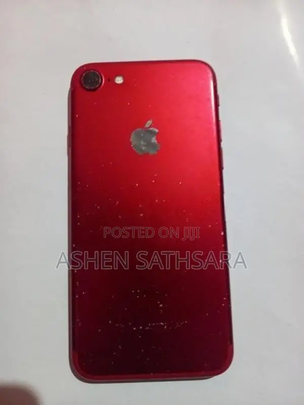 Apple iPhone 7 128GB (Used)