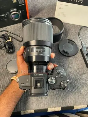 Sony 7iii Camera With Sigma 85mm 1.4 Art Lens