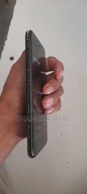 Apple iPhone 7 (Used)