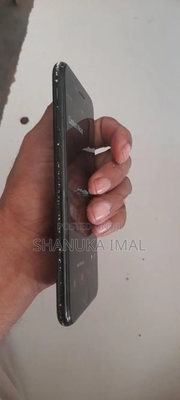 Apple iPhone 7 (Used)