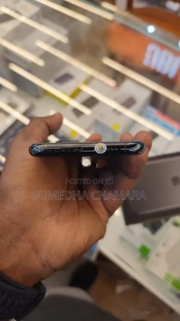 Apple iPhone 11 Pro (Used)