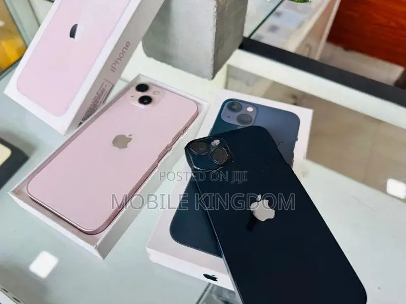 Apple iPhone 13 128GB Fullset (Used)