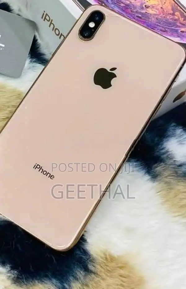 Apple iPhone XS Max (Used)