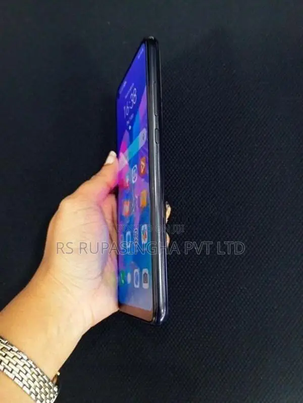Huawei Y7p (4GB/64GB) (Used)