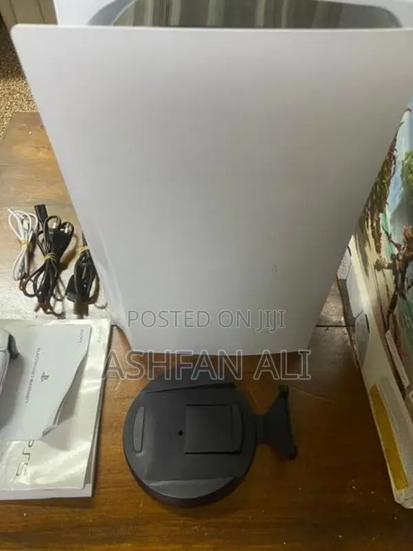 Sony Ps5 Standard 825GB