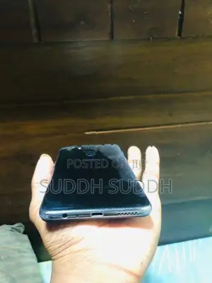 Oppo F7 (Used)