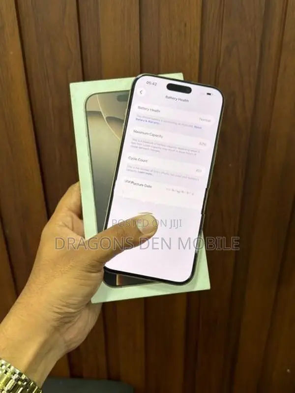 Apple iPhone 16 Pro Max (Used)