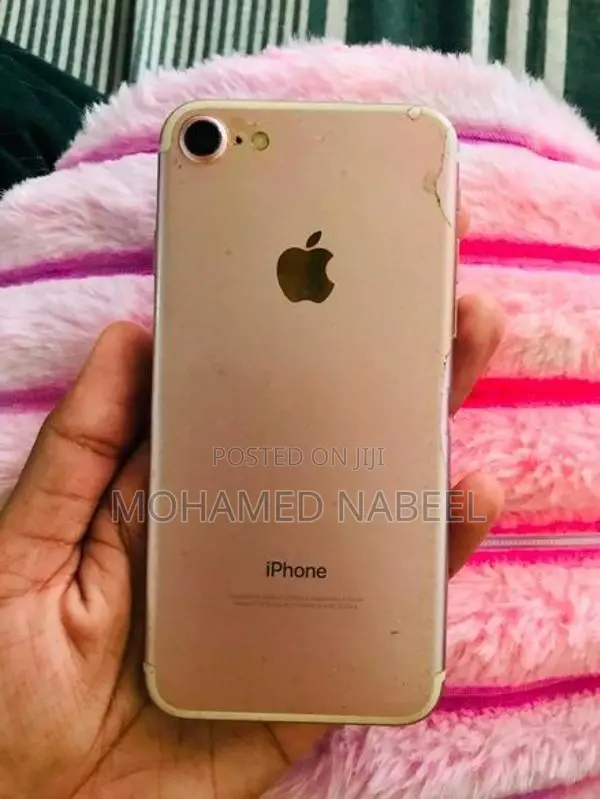 Apple iPhone 7 (Used)