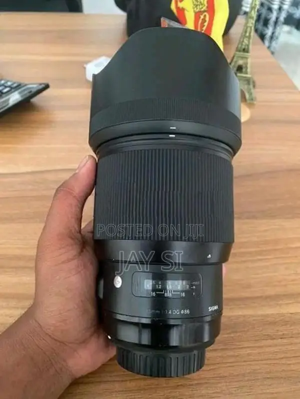 Canon Sigma 85mm f1.4 (Art)