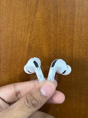 Apple AirPods Pro 3