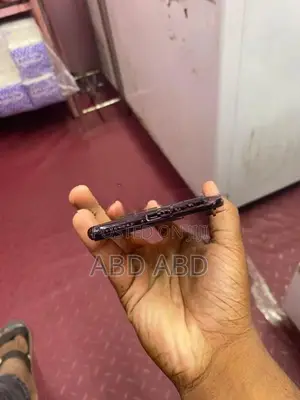 Apple iPhone XS Max (Used)