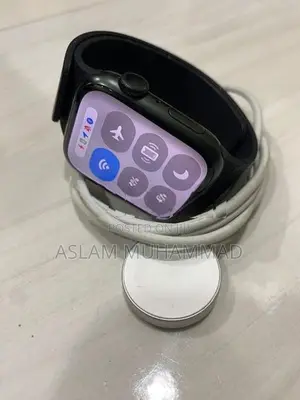 Apple Watch Series 7 (GPS)