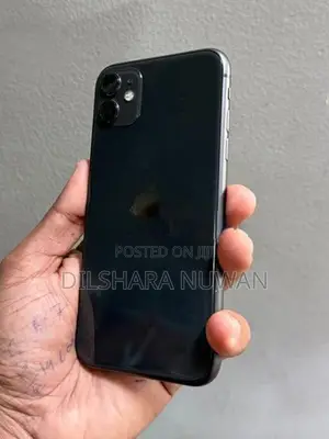 Apple iPhone 11 (Used)