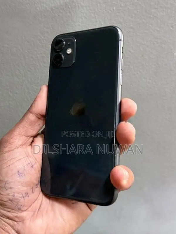 Apple iPhone 11 (Used)