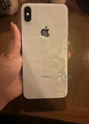 Apple iPhone XS Max (Used)