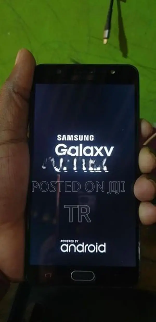 Samsung Galaxy J7 (Used)
