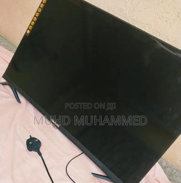 NIKAI Smart TV