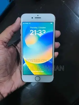 Apple iPhone 8 (Used)