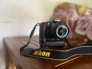 Nikon D90 with Cosina 200-400