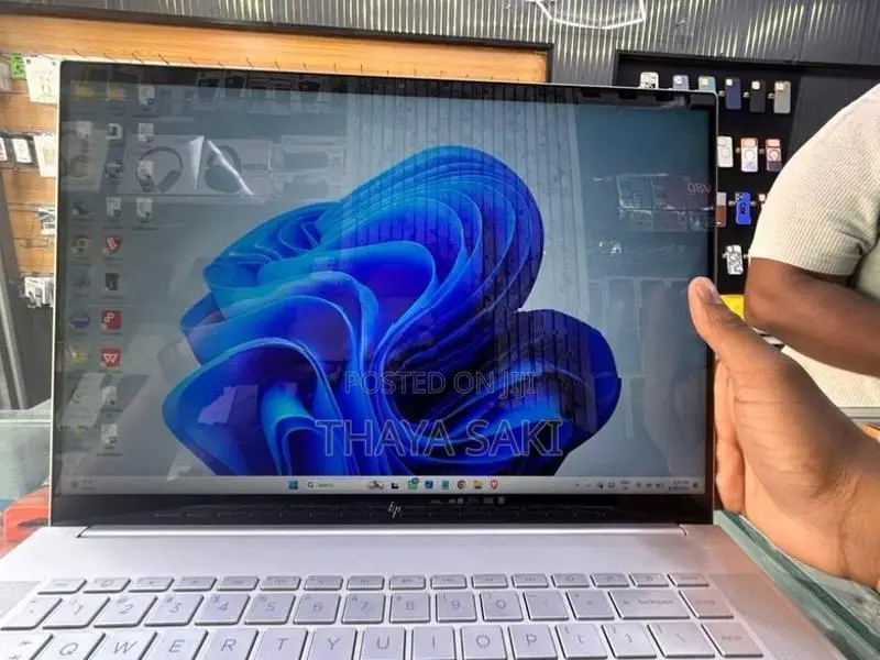 HP Envy 16 Intel Core i7 13th Gen H-Series