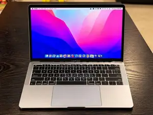 Apple MacBook Pro 13” 2017 Core i5 8GB 256GB SSD| Full Set