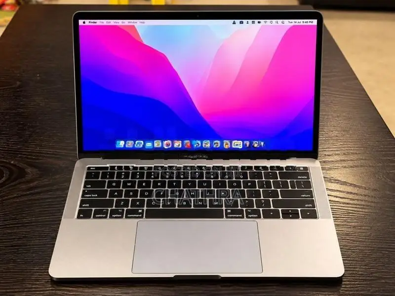 Apple MacBook Pro 13” 2017 Core i5 8GB 256GB SSD| Full Set