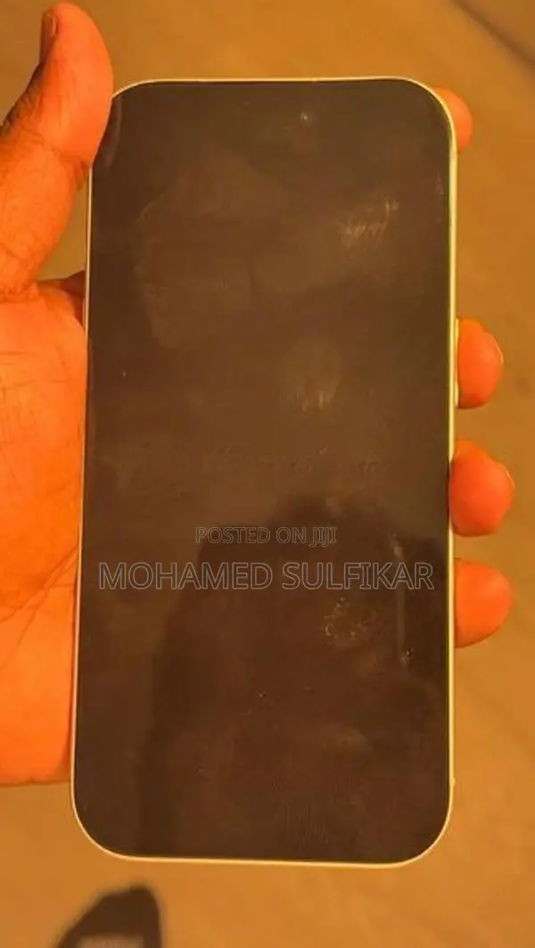 Apple iPhone 17 Pro Esim (Used)