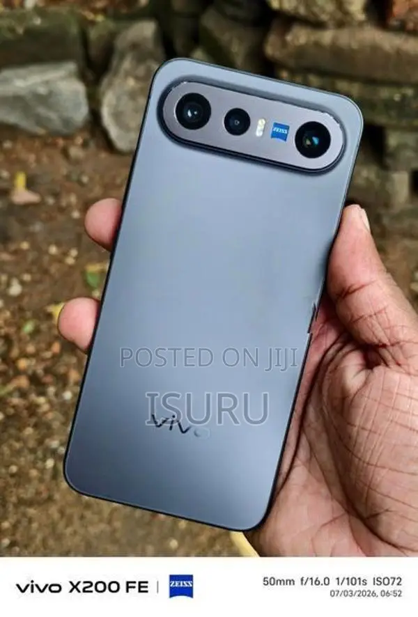 Vivo X300 FE (Used)