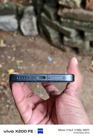 Vivo X300 FE (Used)