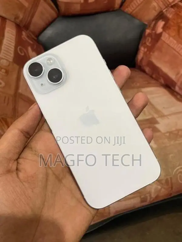 Apple iPhone 15 (Used)