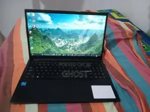 ASUS Vivobook i3 8GB 13th Gen, 512 GB