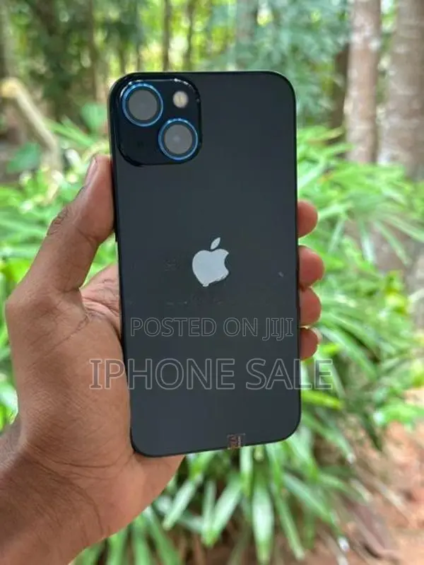 Apple iPhone 13 128GB (Used)