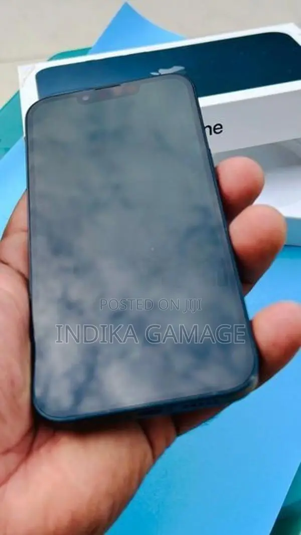 Apple iPhone 13 (Used)